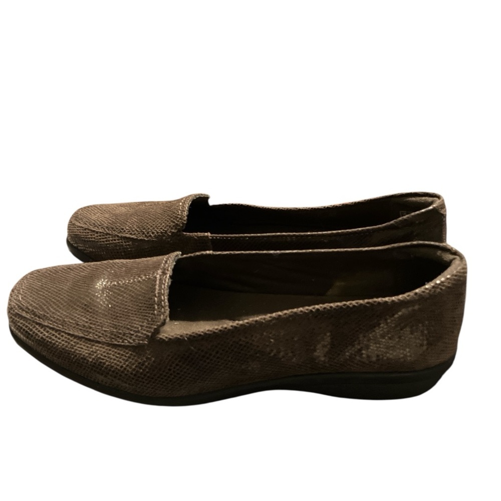 Clark’s Collection Lea Women's Shiny Reptile Skin Brown Loafers EUC
